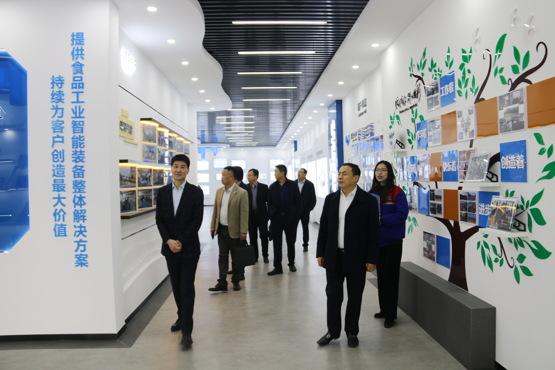 山東理工大學(xué)黨委常委、副校長(zhǎng)陳靖一行蒞臨銳智開展走訪調(diào)研活動(dòng)